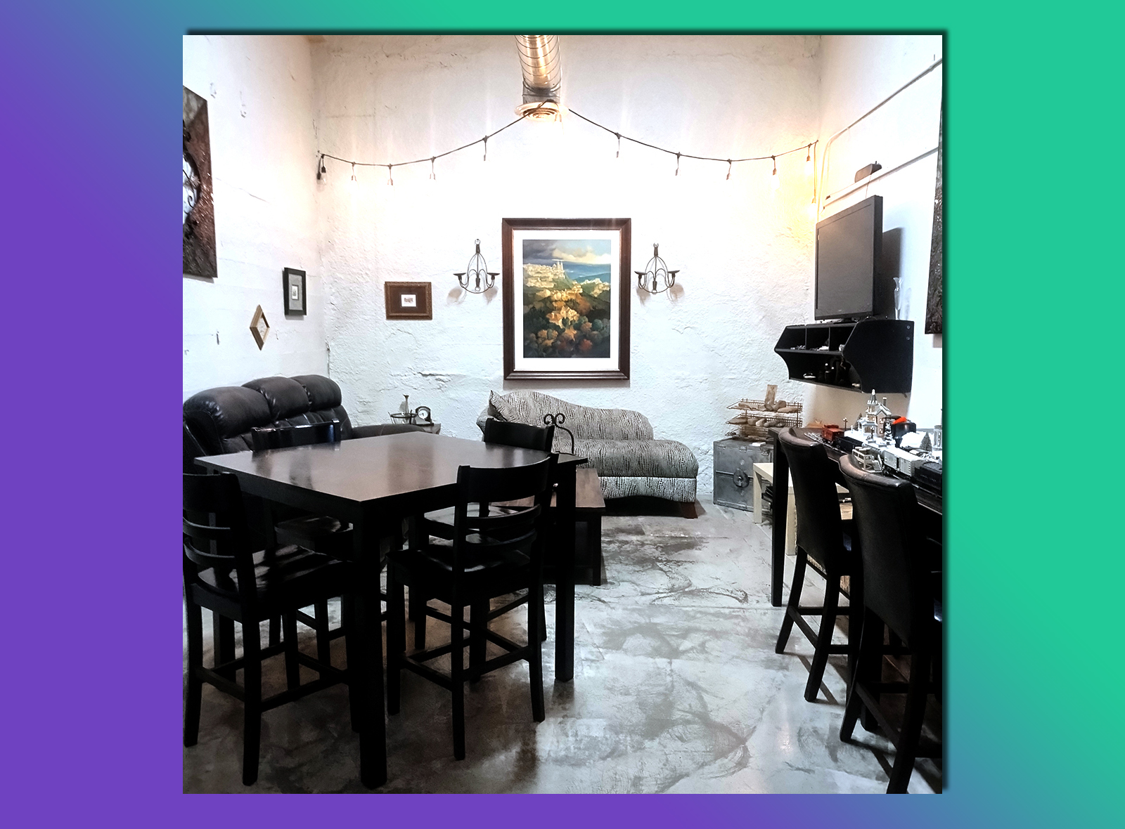 Grab a coffee and pull up a chair in the Client Learning Lounge.